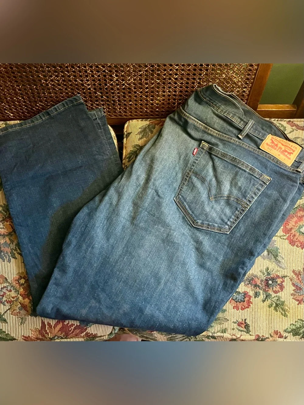 Lot or 5 Big and Tall size men’s bottoms - Levi’s, Covec Bull-it jeans, Oakhill